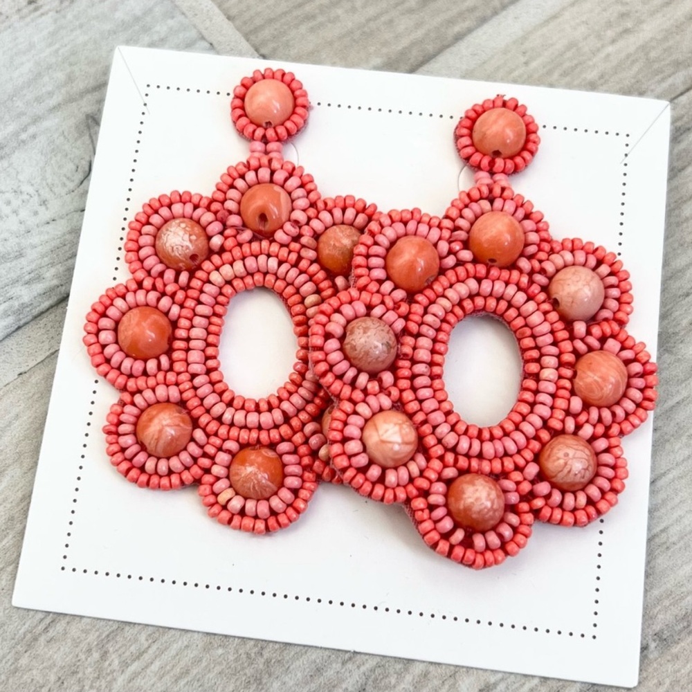 BNIB STELLA & DOT ROSE STATEMENT EARRINGS RARE HARD TO FIND